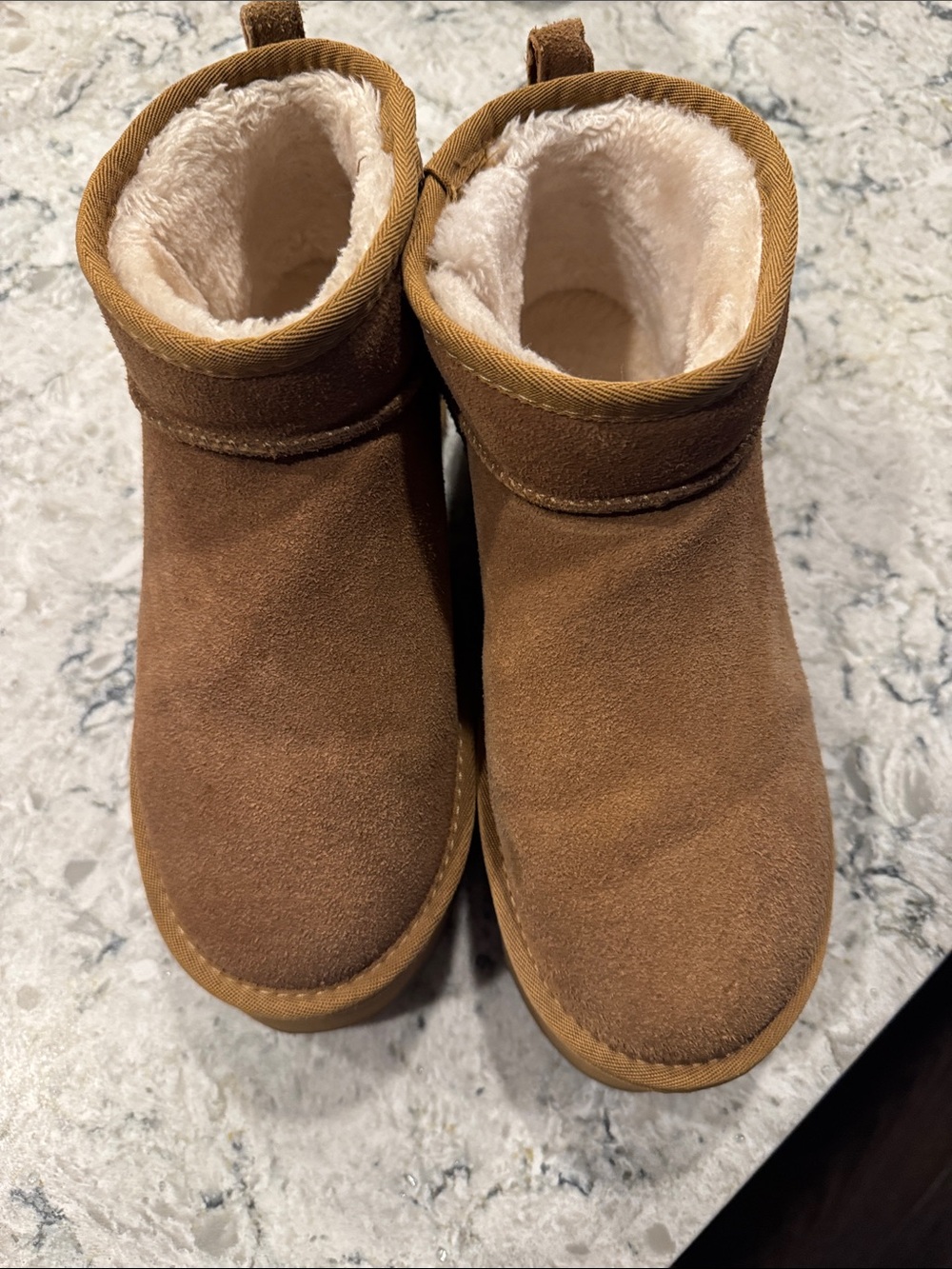 sherpa boots women size 10